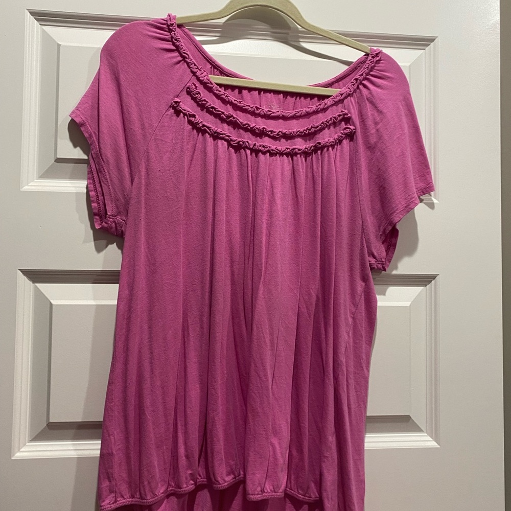 Woman’s loft- pink - XL - in good condition